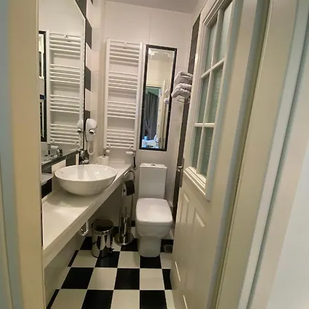 Tsarsi Hotel 3*