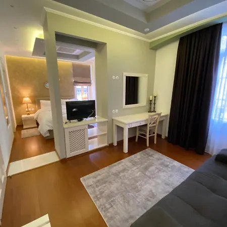 Tsarsi Hotel Kastoria