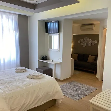 Tsarsi Hotel
